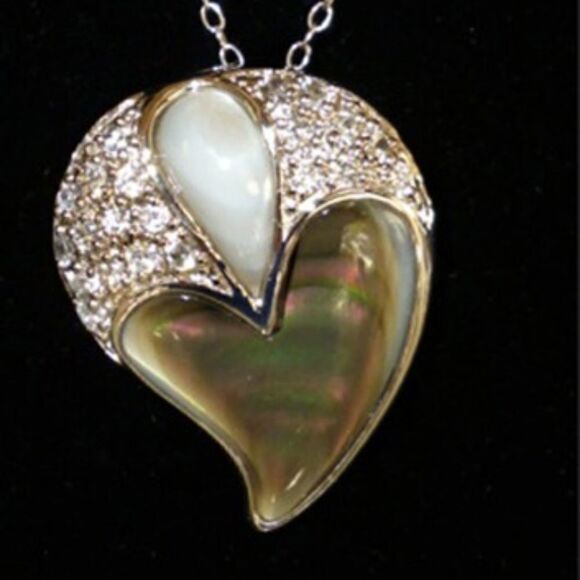 925 STERLING MOTHER OF PEARL PAVE SET CRYSTAL HEART SHAPED PENDANT NECKLACE  18" - Picture 3 of 7